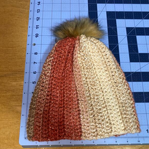 Crochet Beanie Women Chunky Knit Winter Hat Pom Pom Holiday Gift Cozy Beanies - Picture 4 of 5